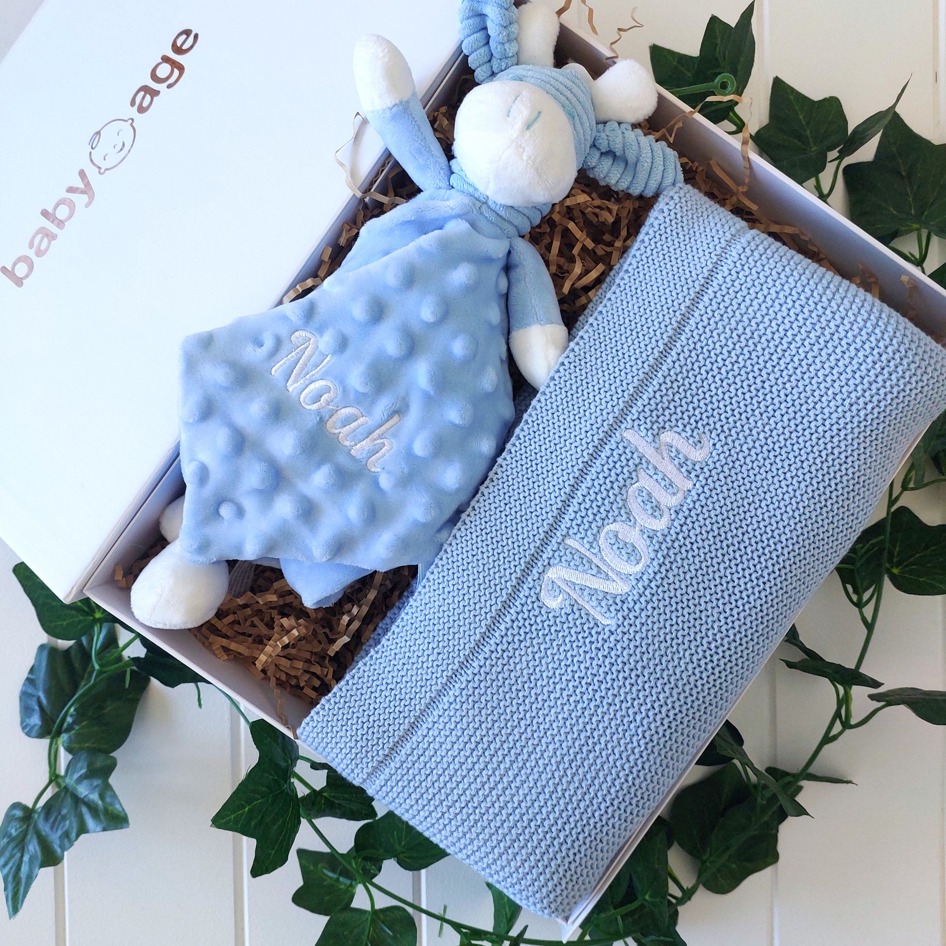 Blue Giraffe Comforter and Baby Blanket Personalised Gift Set BabyAge